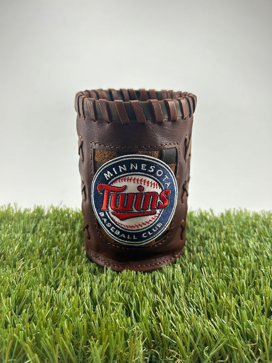 Vintage Pocket Coozie - Minnesota Twins Emblem Circle