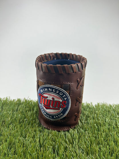 Vintage Pocket Coozie - Minnesota Twins Emblem Circle