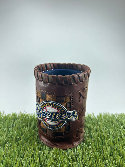 Vintage Pocket Coozie - Milwaukee Brewers Emblem