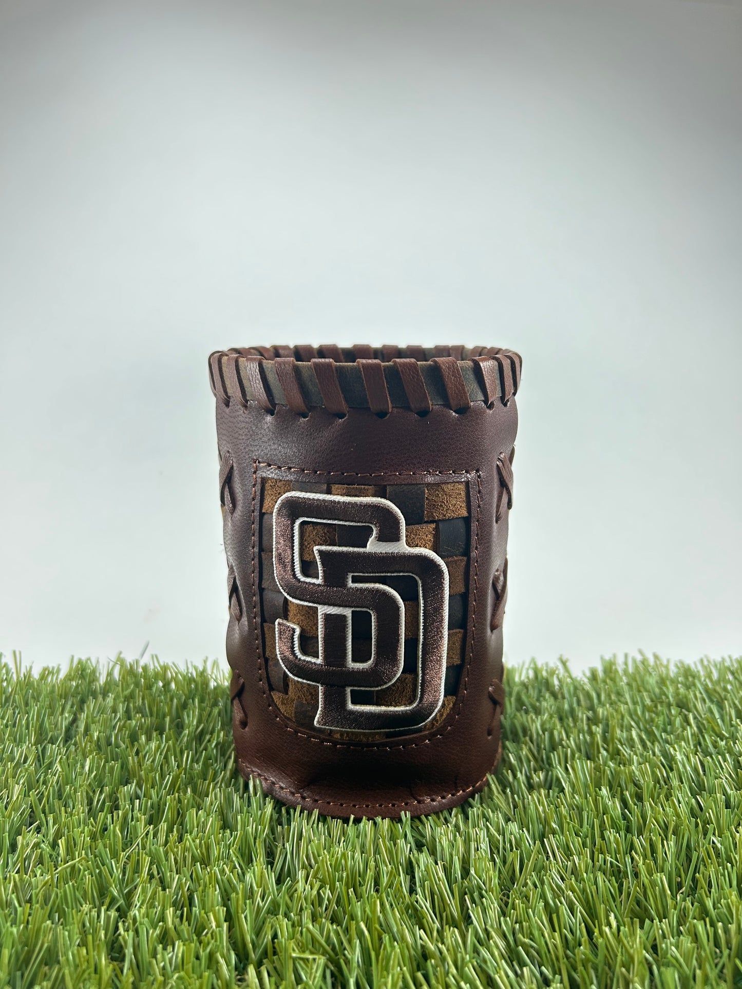 Vintage Pocket Coozie - San Diego Padres Brown SD
