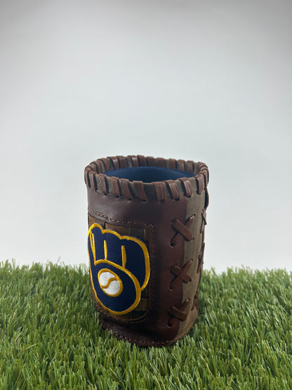Vintage Pocket Coozie - Milwaukee Brewers Mitt
