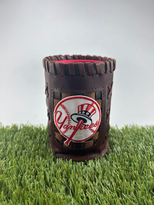 Vintage Pocket Coozie - New York Yankees Tophat