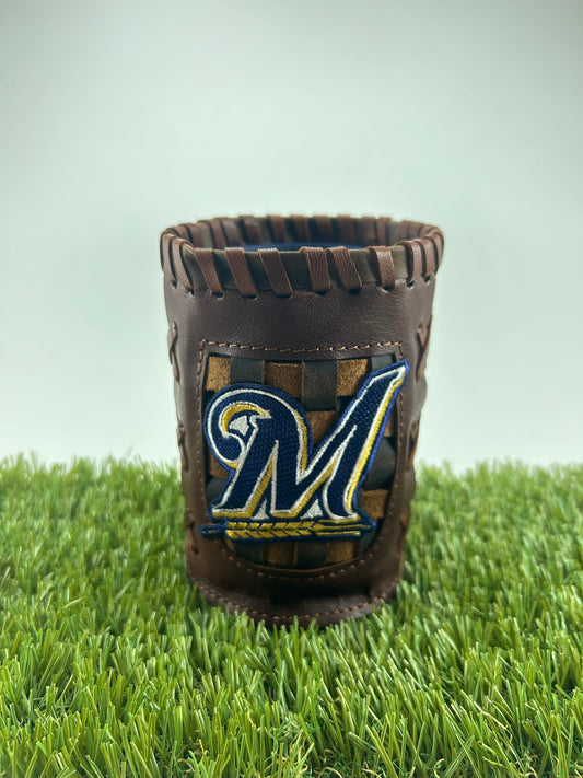 Vintage Pocket Coozie - Milwaukee Brewers M