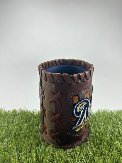 Vintage Pocket Coozie - Milwaukee Brewers M