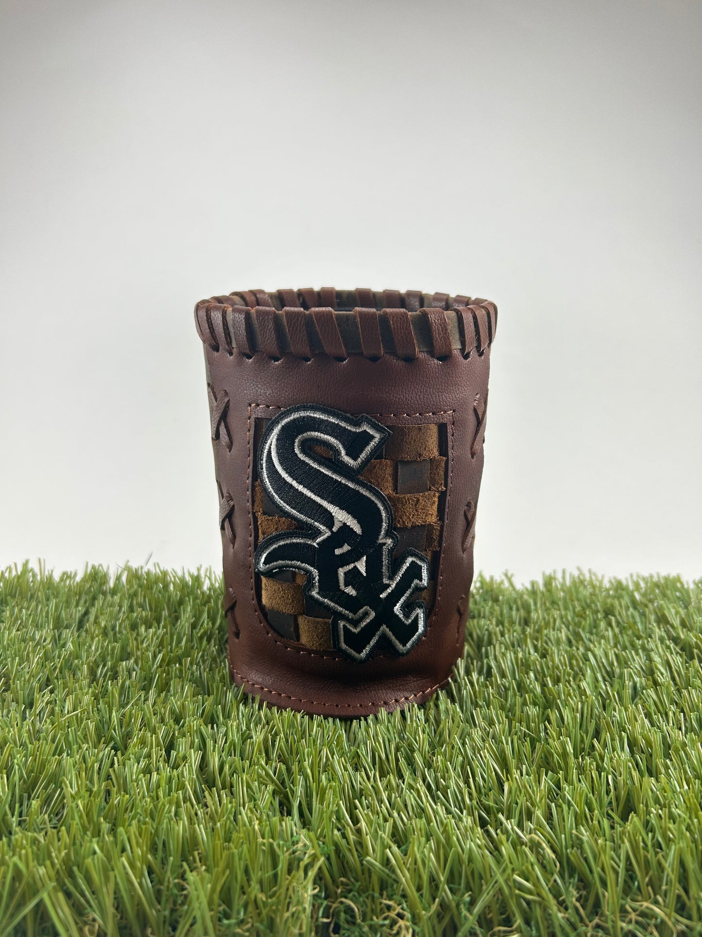Vintage Pocket Coozie - Chicago White Sox Black