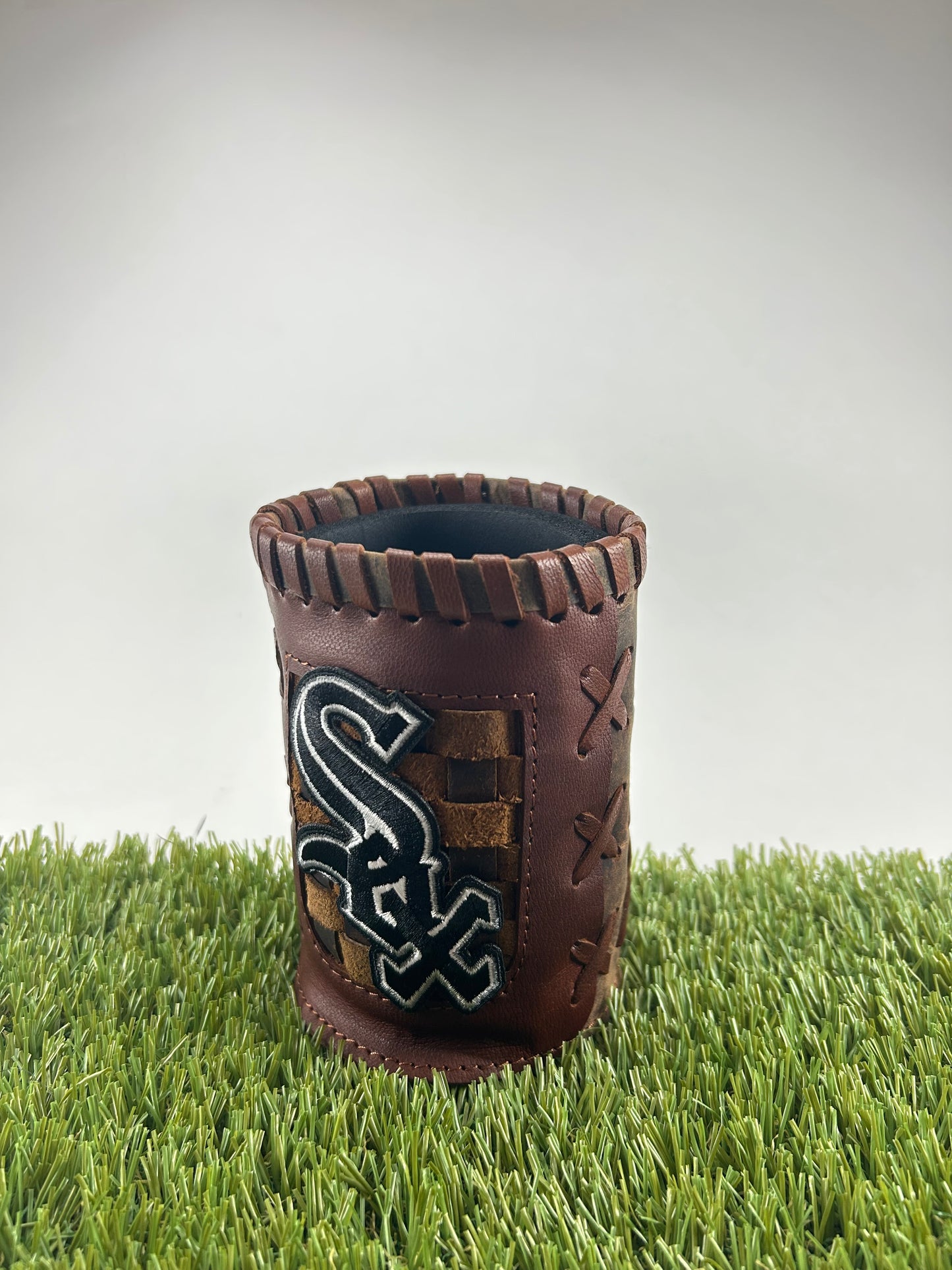 Vintage Pocket Coozie - Chicago White Sox Black