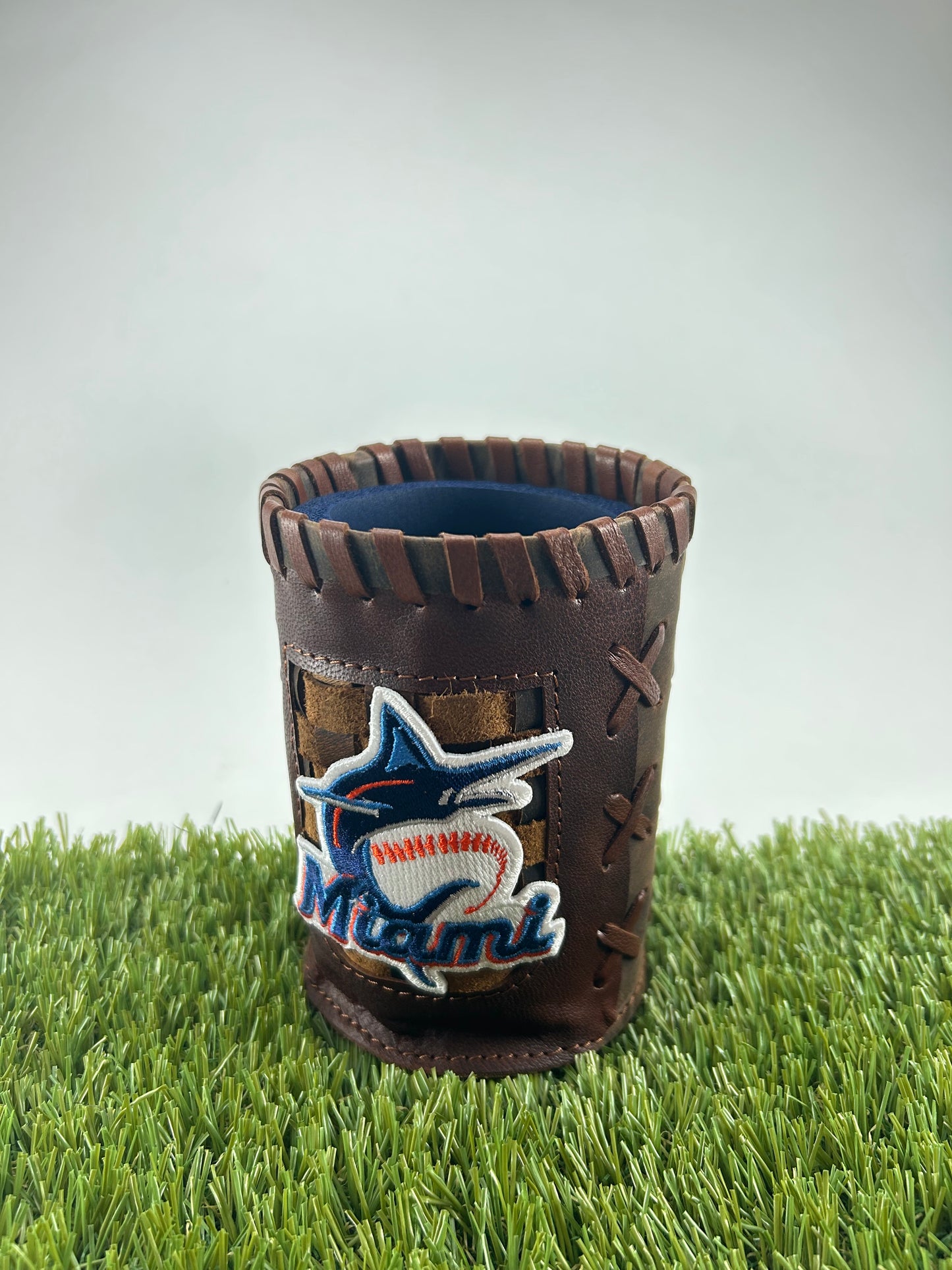 Vintage Pocket Coozie - Miami Marlins