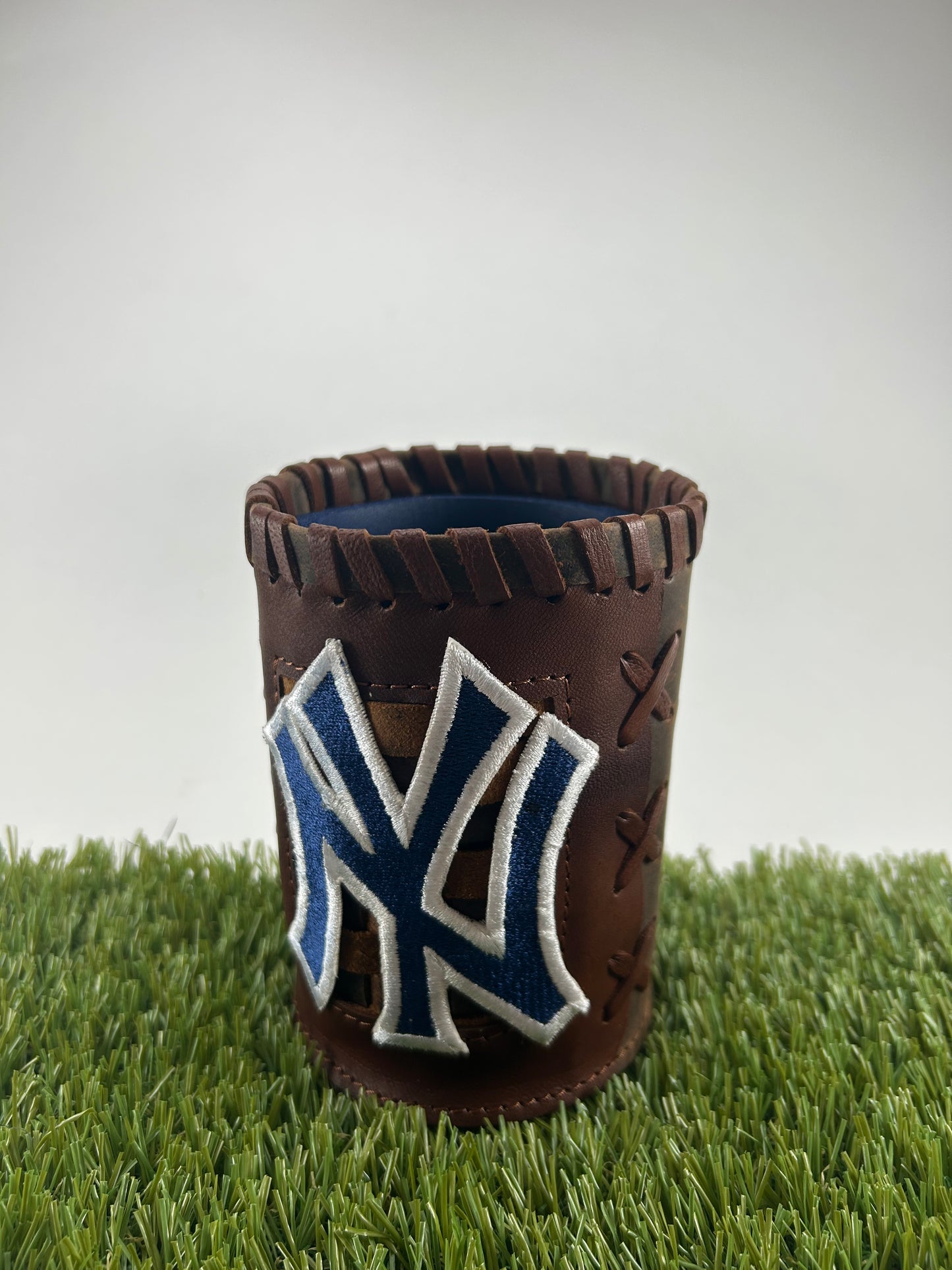 Vintage Pocket Coozie - New York Yankees NY Blue
