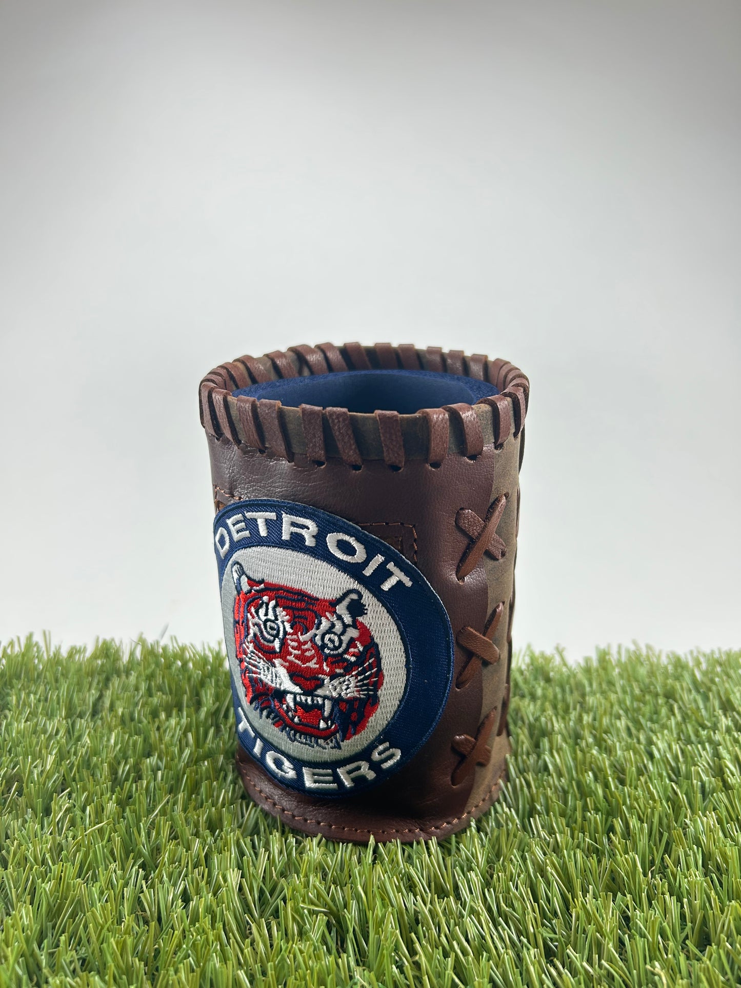 Vintage Pocket Coozie - Detroit Tigers Tiger Face