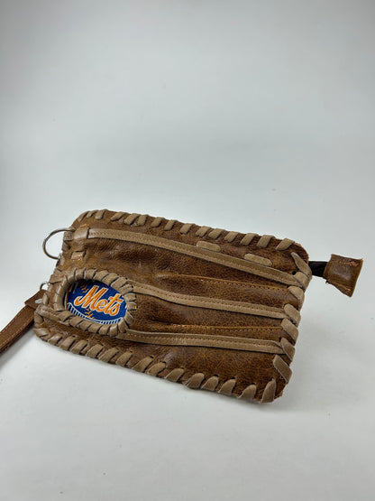 Finger Glove Wristlet - New York Mets