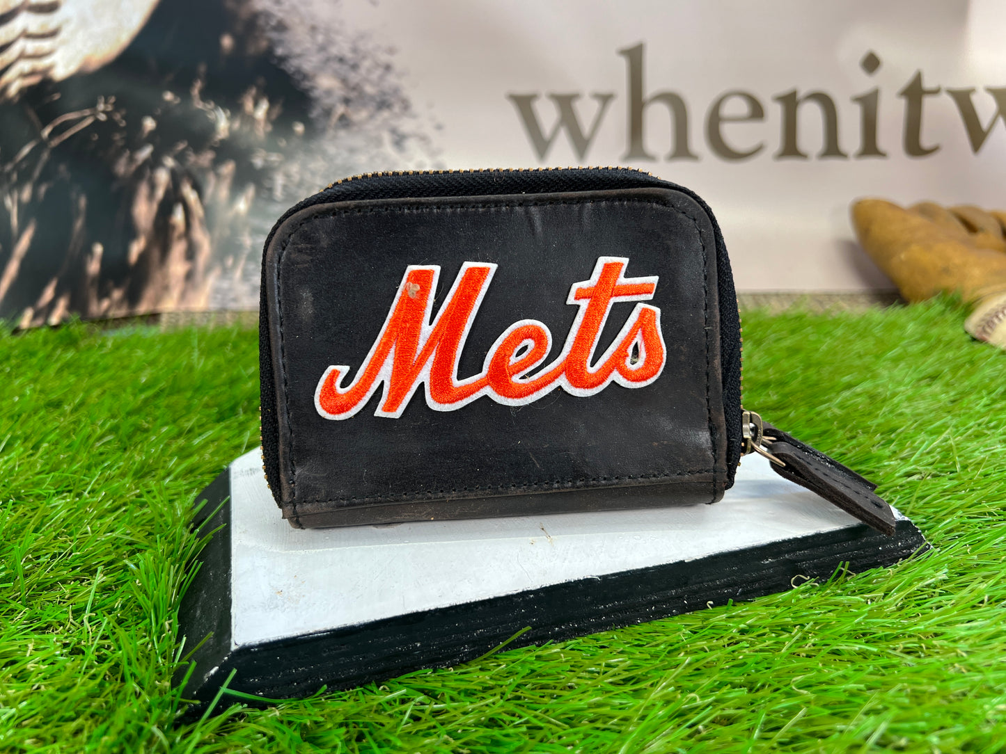 Wristlet Wallet Mets