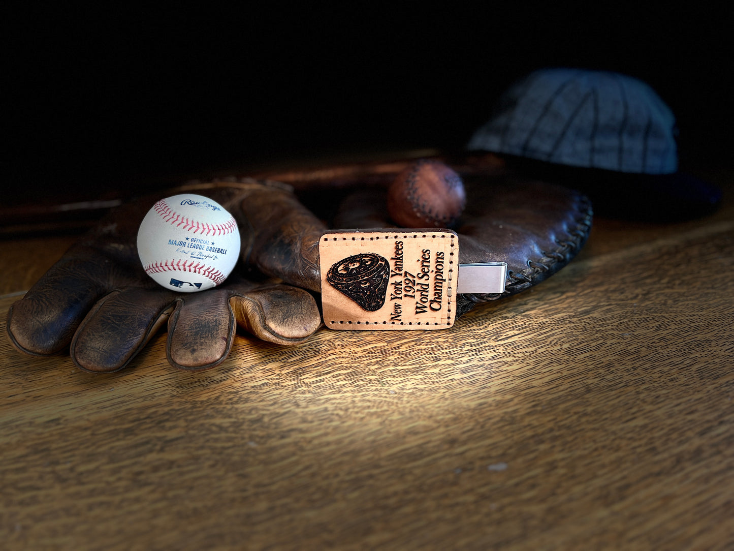 1927 World Championship Yankees Card / Moneyclip