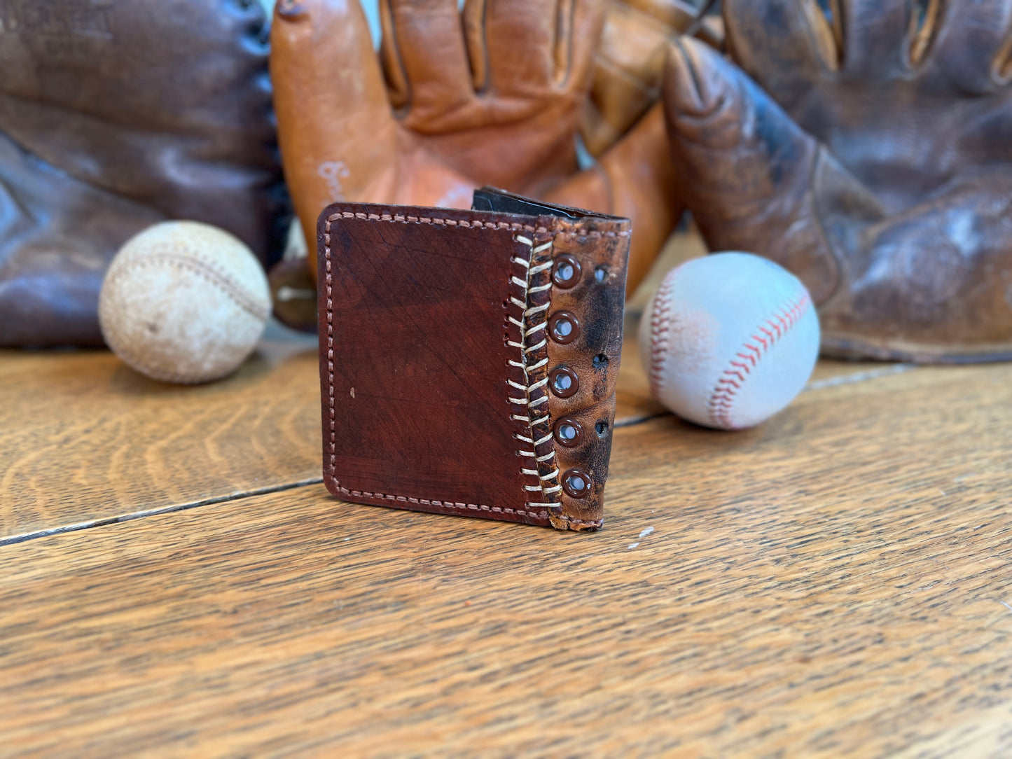 Old Glove Leather Card Holder / Folded Cash