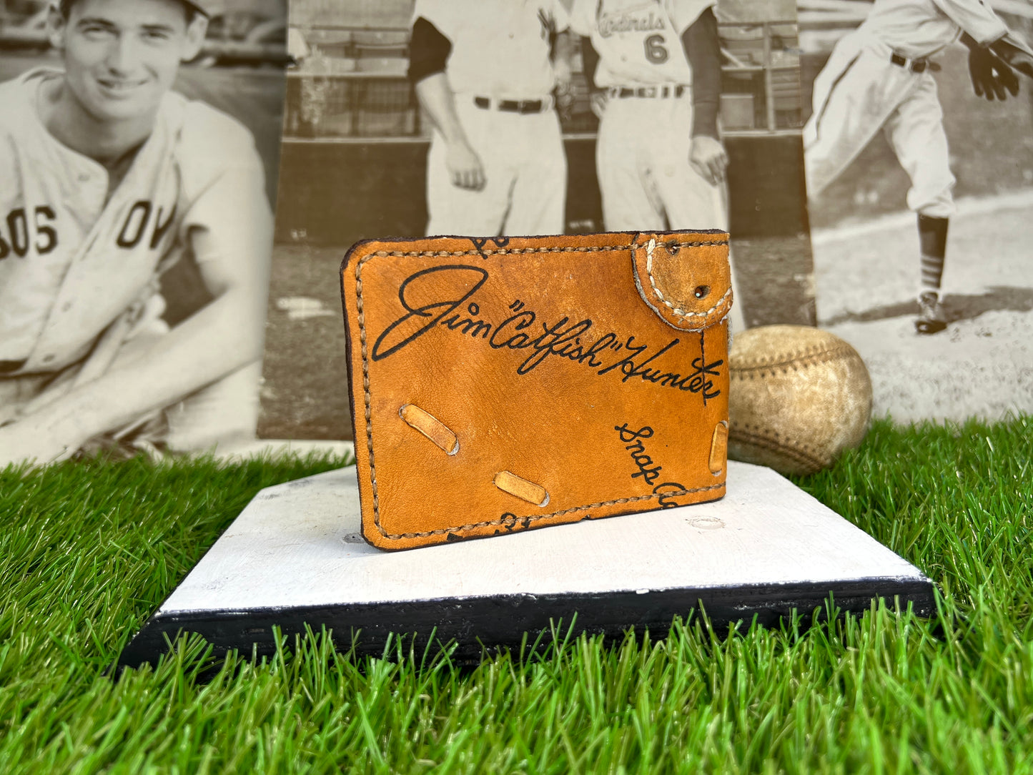 Jim " Catfish" Hunter Magnetic Money Clip Card Holder