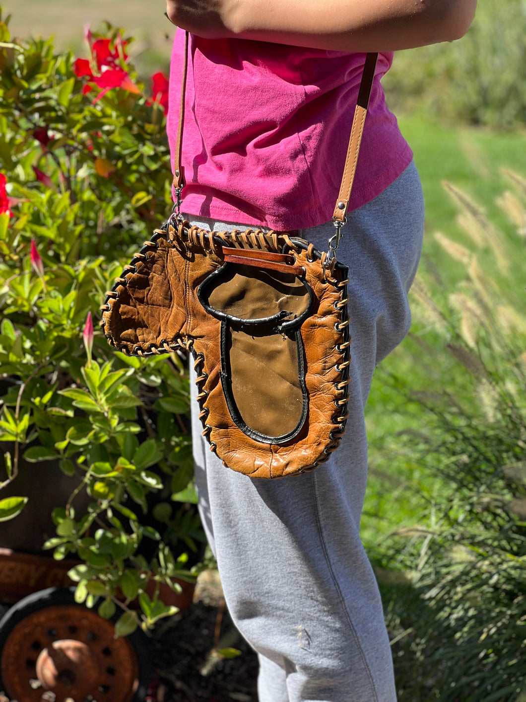Vintage First Baseman Mitt Purse